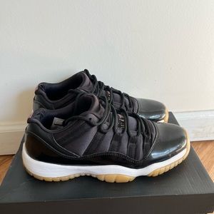 Air Jordan 11 Retro Low